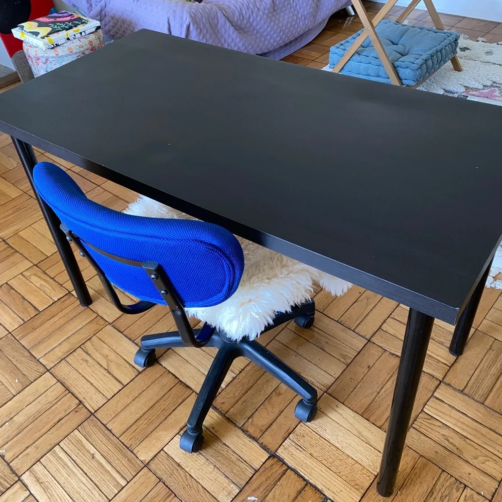 Black IKEA desk